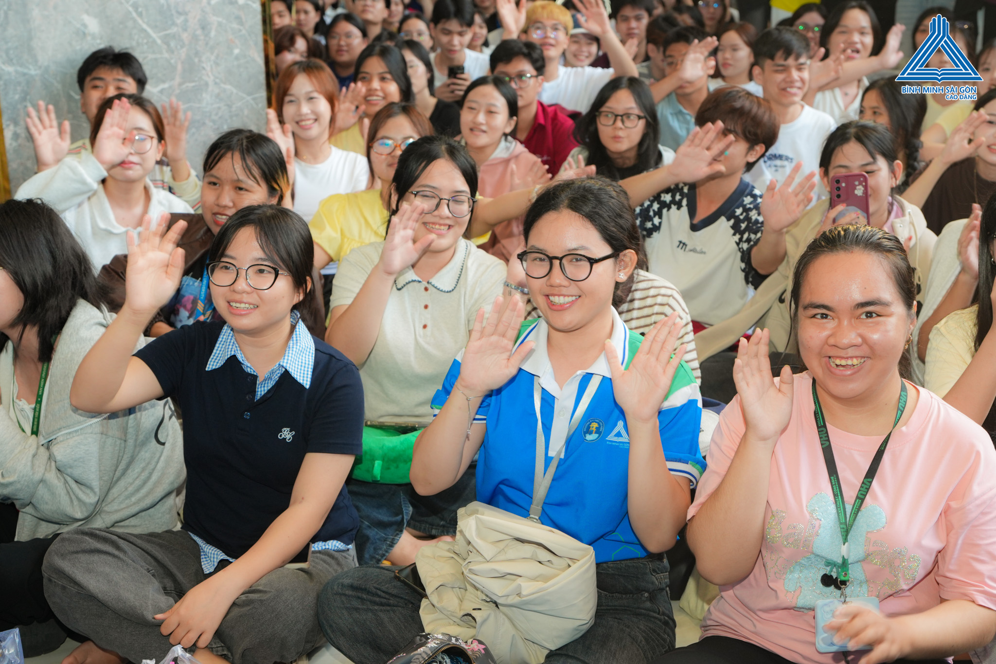 Sinh viên Bình Minh Sài Gòn hào hứng giao lưu và lan tỏa nguồn năng lượng tích cực tại ngày hội